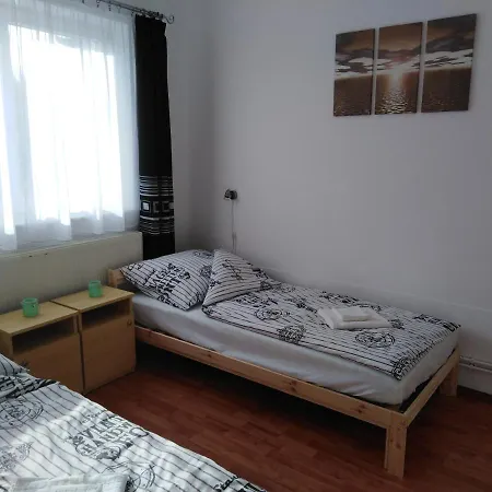 شقة Arinza Vendeghaz