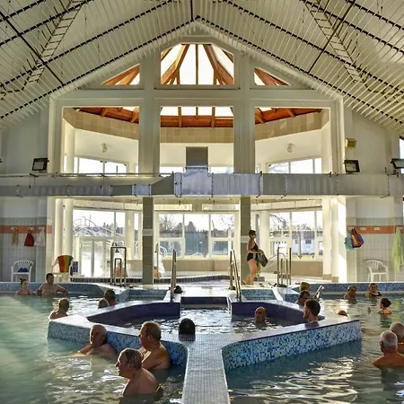 شقة Arinza Vendeghaz