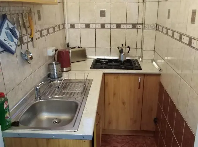 Arinza Vendeghaz Appartement *