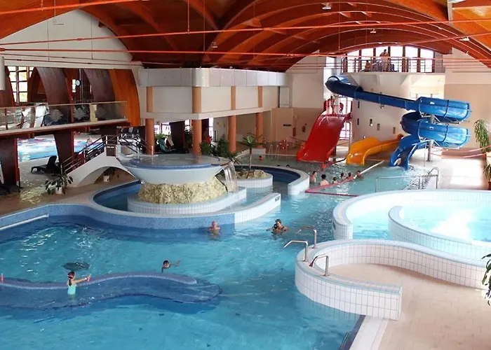 Arinza Vendeghaz דירה