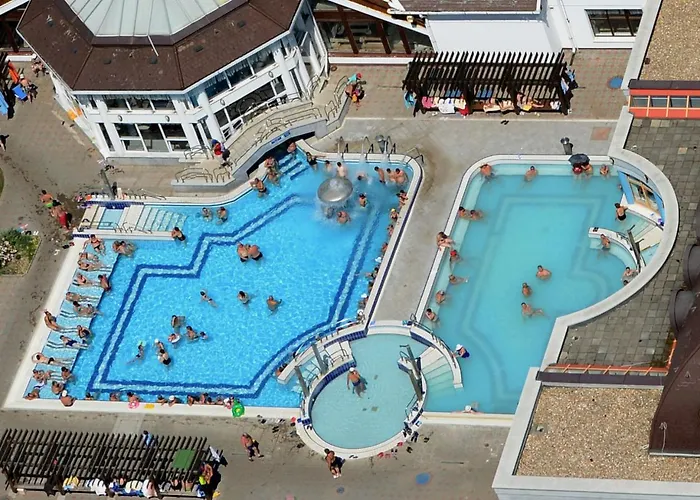 Arinza Vendeghaz דירה